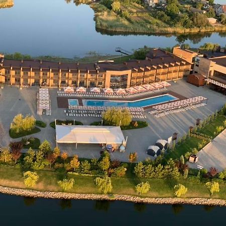 Ostrov River Club Novoselovka  Dış mekan fotoğraf